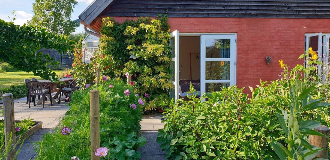 Farmors Hus Aparthotel Rude  Exterior foto